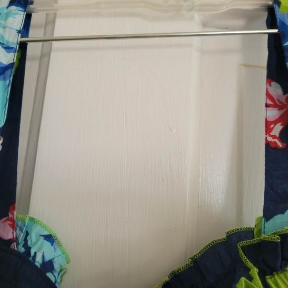 Dress - Picture 6 of 9